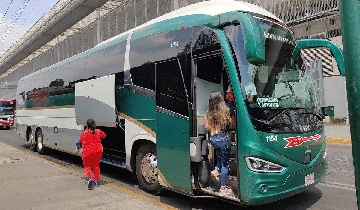 De-vacaciones-por-Semana-Santa-Flecha-Roja-y-Caminante-reciben-a-turistas-con-aumento-de-tarifas2