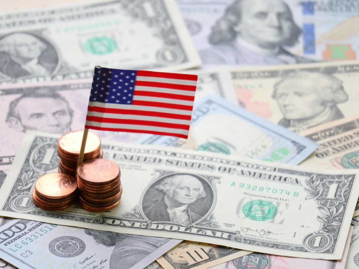 Economía de EU se contrae un 0.3% en el primer trimestre de 2025