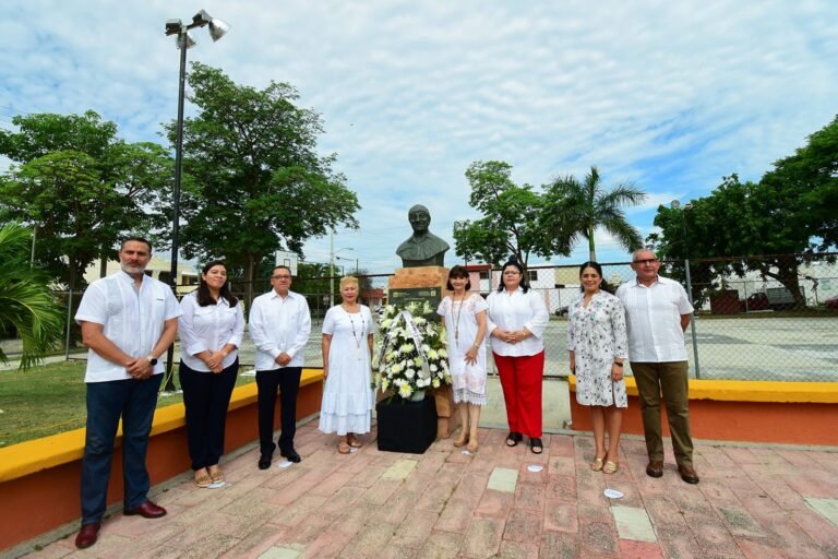 Ofrenda floral a Cholo (4)