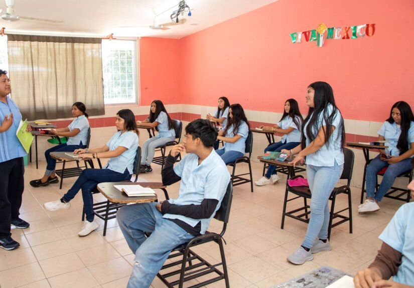 estudiantes-yuc-23WhatsApp-Image-2023-09-17-at-14.16.39