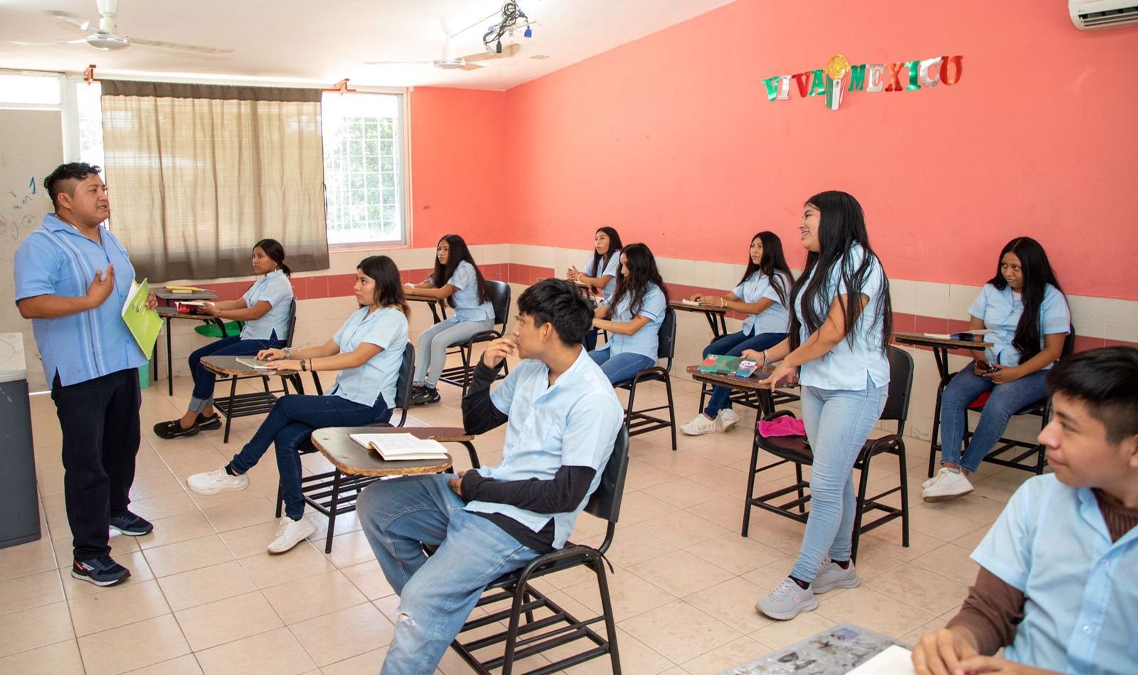 Unos 105 mil yucatecos son analfabetas, el 61% son mujeres, el 39% hombres