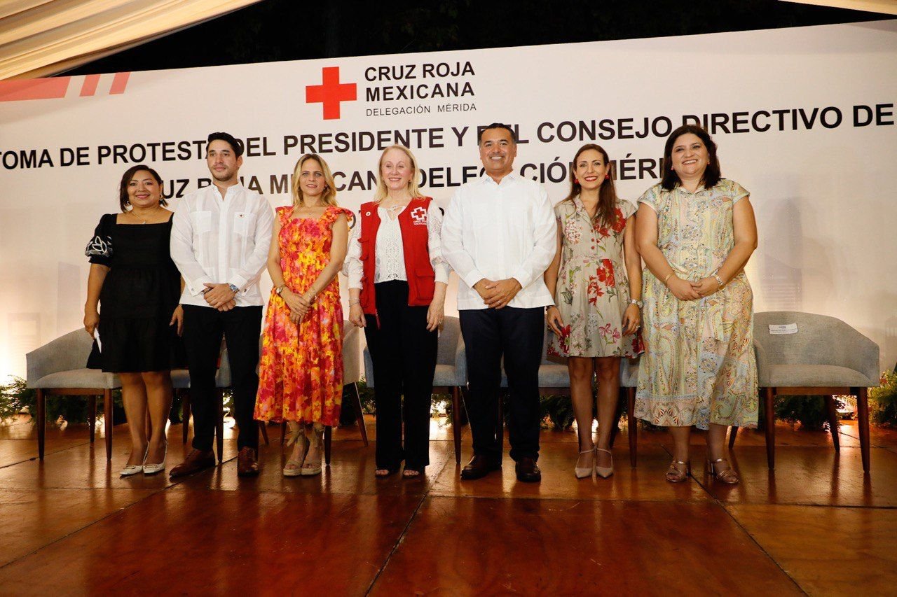 Renán Barrera comprometido con el trabajo de la Cruz Roja Mexicana