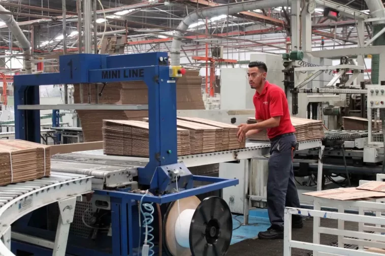 cae-generacion-empleos-formales-mexico-2023-758x505-2219525617