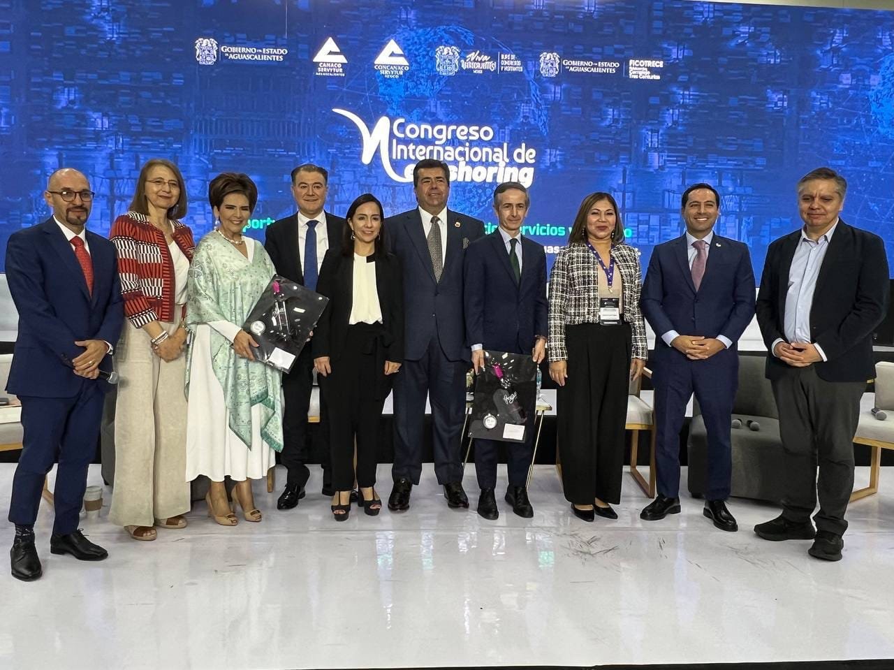 El Gobernador Mauricio Vila participa en el Consejo Nacional de Concanaco