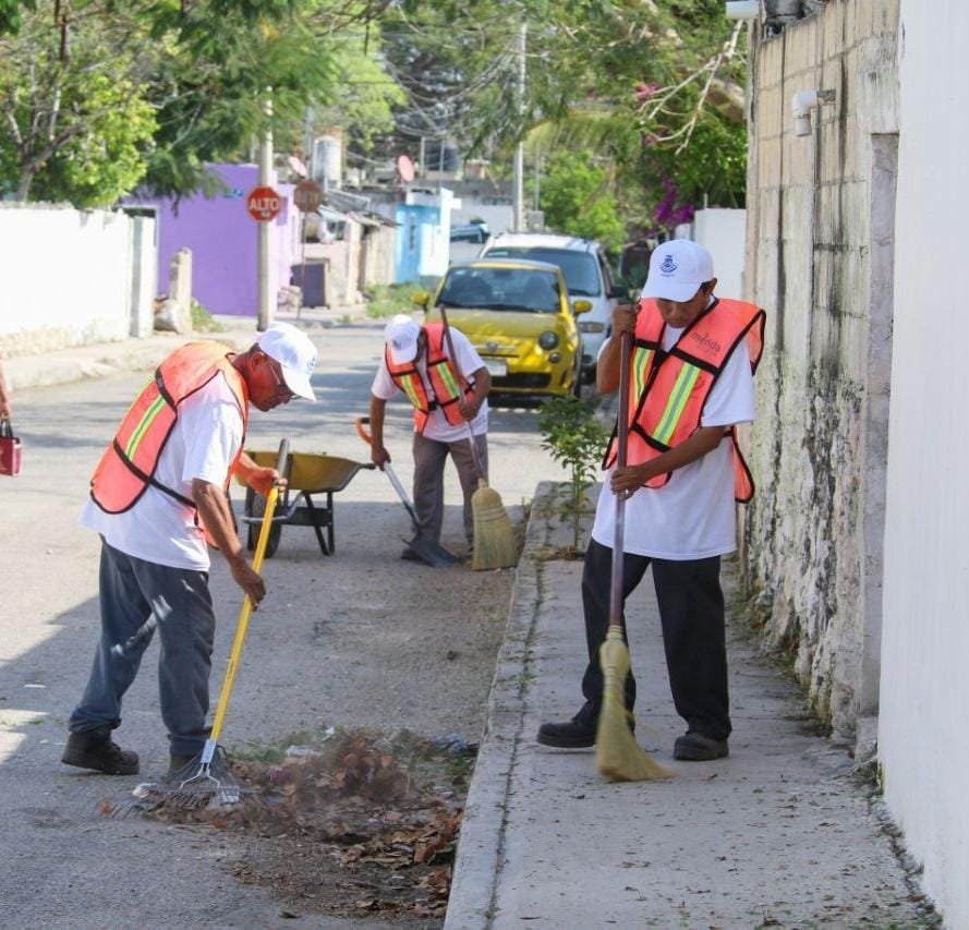 El Ayuntamiento contará con guardias para la atención y limpieza de la ciudad