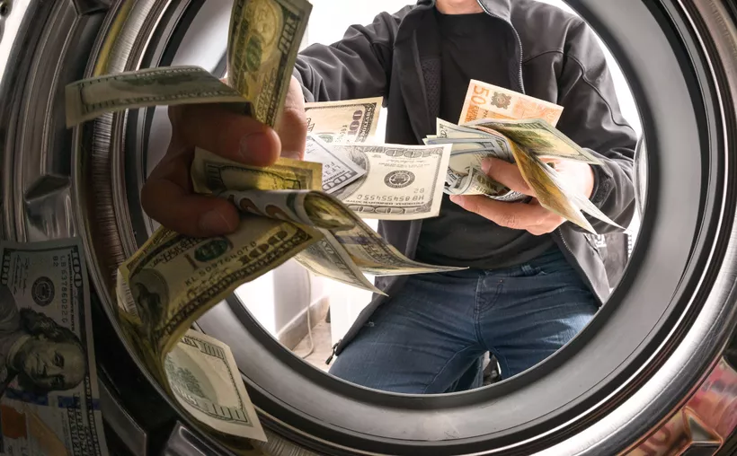 EU: cárteles de México opta por redes chinas para lavar dinero