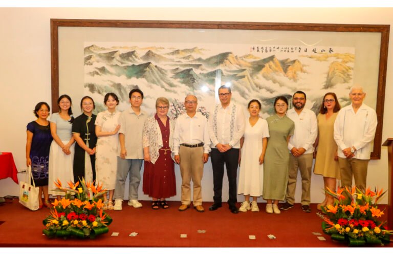 Clausura de cursos Instituto Confucio 2024_14