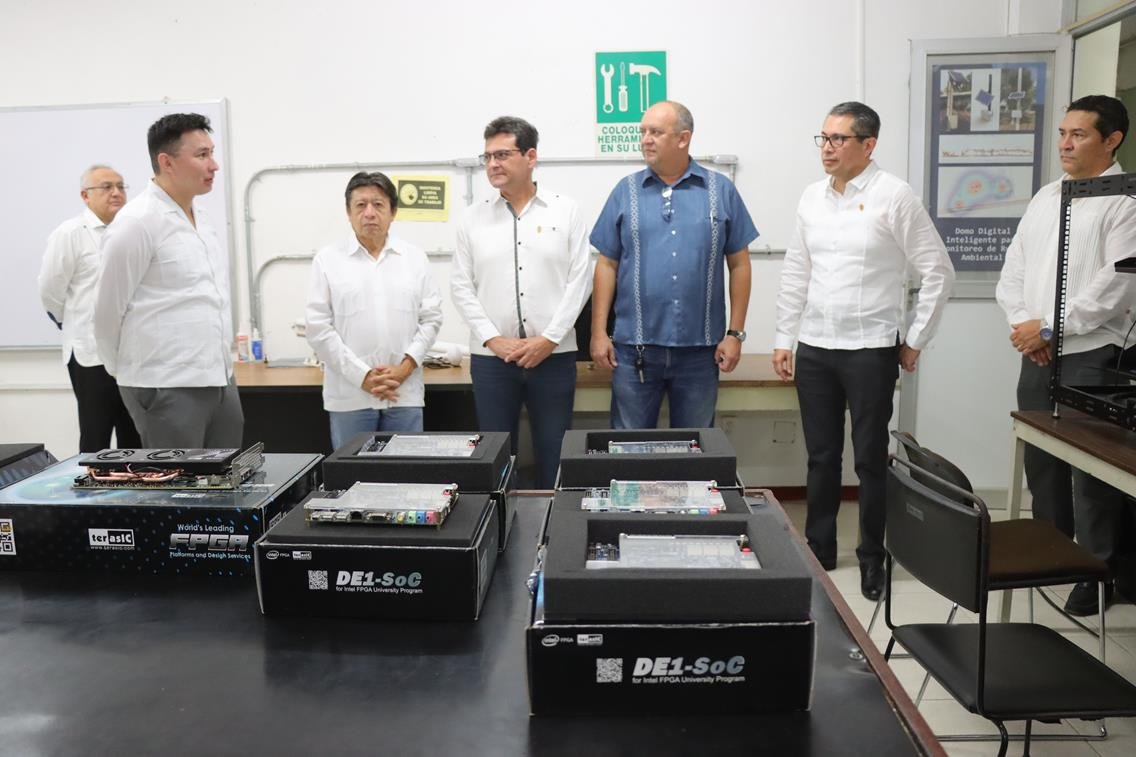 Impulsan el desarrollo tecnológico y la formación de estudiantes