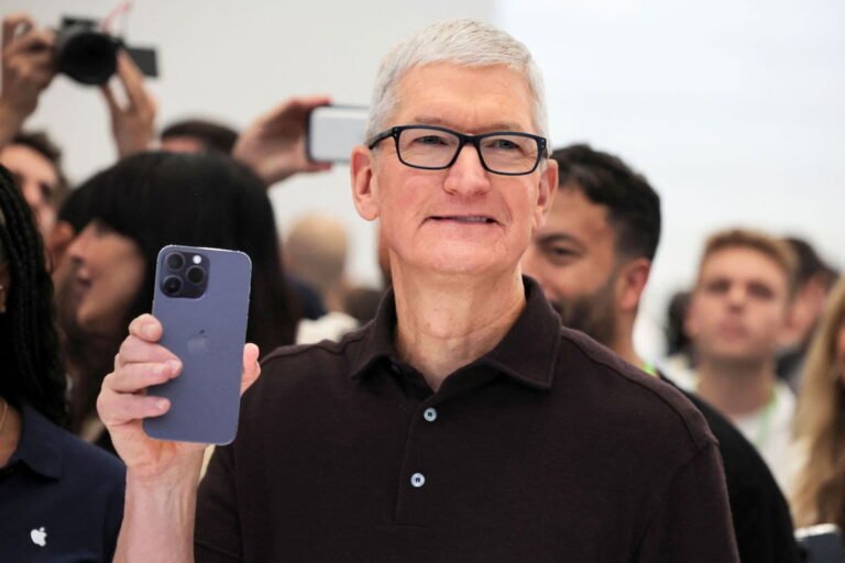 tim cook