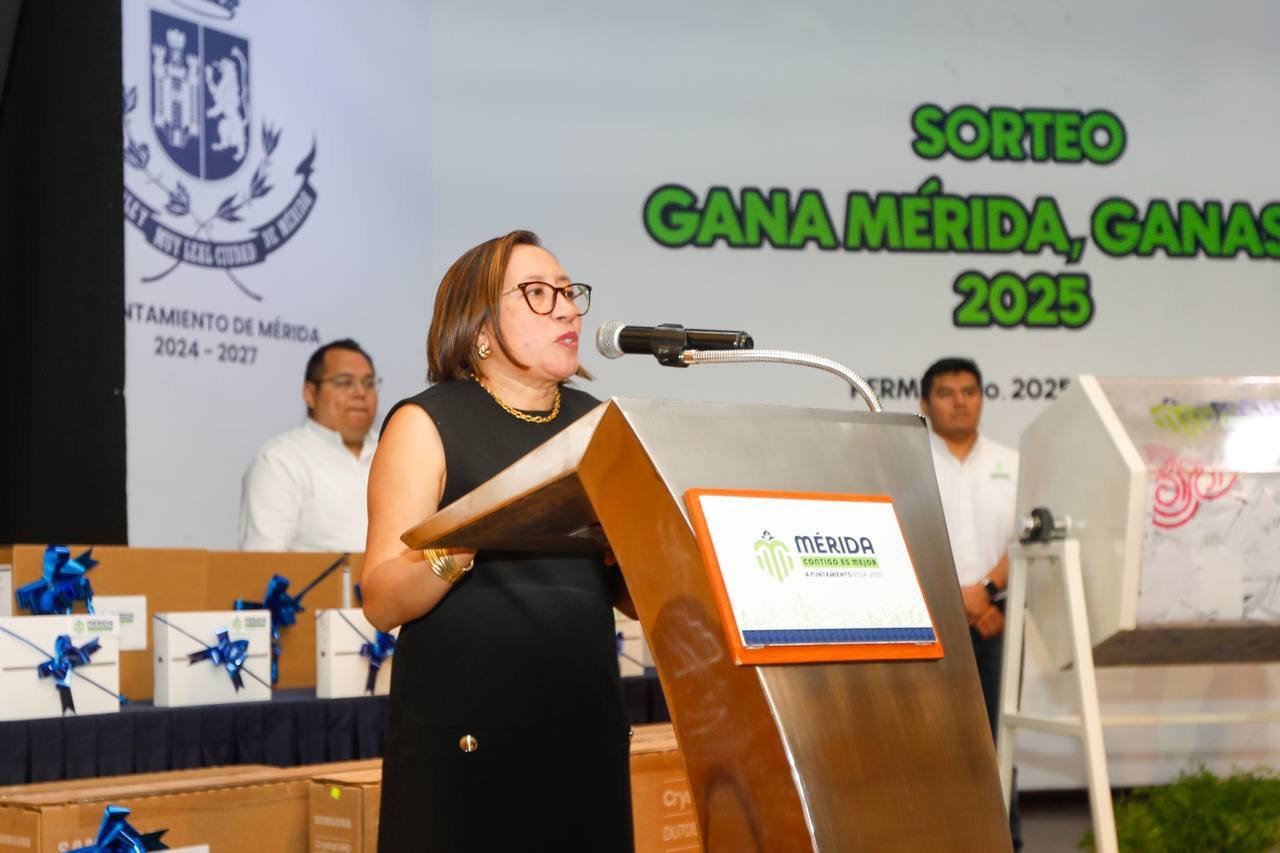 El Ayuntamiento de Mérida premia a 79 meridanos cumplidos del Sorteo “Gana Mérida, ganas tú”.