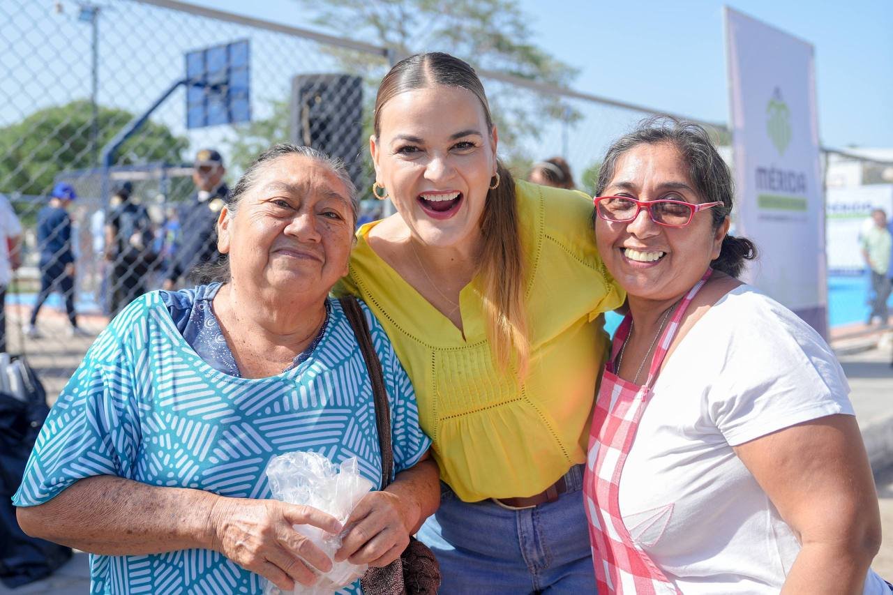 Lleva Cecilia Patrón los servicios del Ayuntamiento a El Porvenir