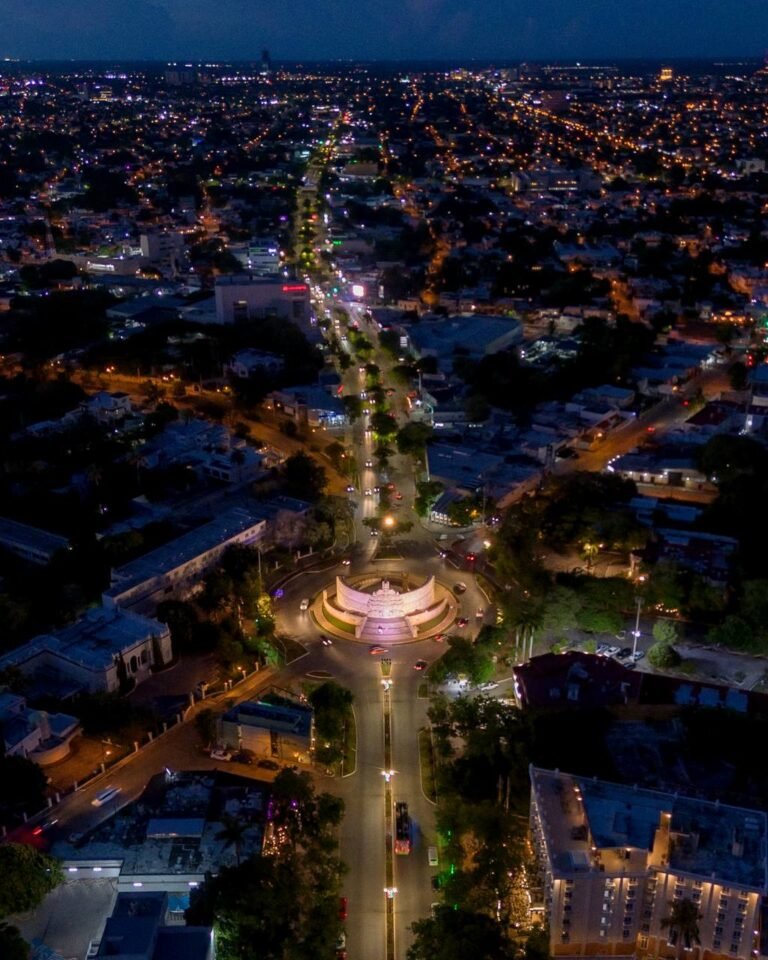 monumento a la bandera Mérida