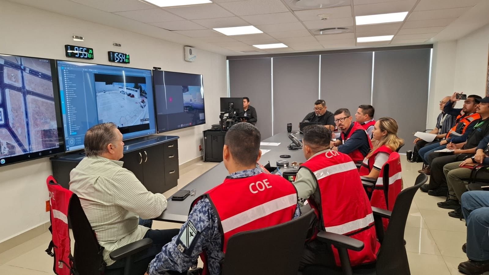 Simulacro a escala real, en el Aeropuerto de Mérida
