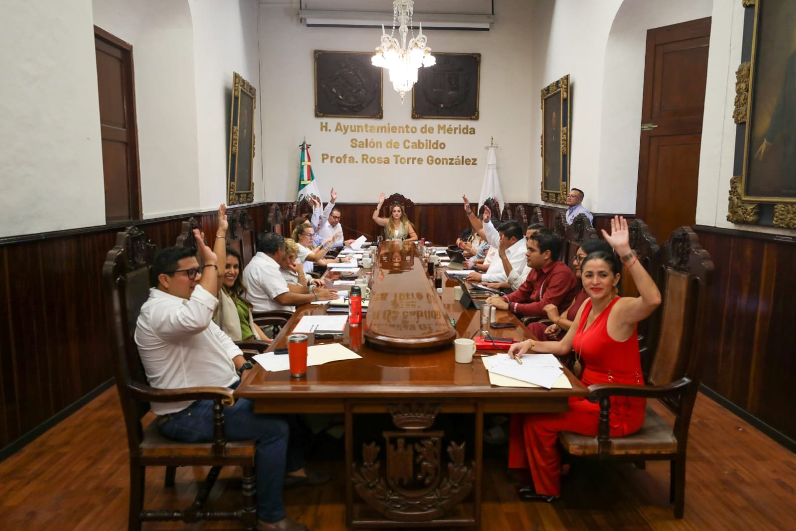 Cabildo aprueba la rehabilitación de las Unidades Deportivas en la Morelos y Pacabtún.