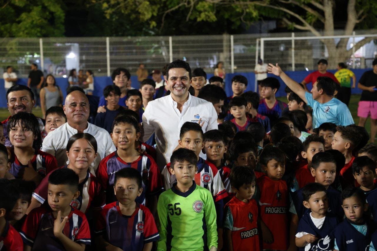 Erik Rihani fomenta el deporte en Progreso