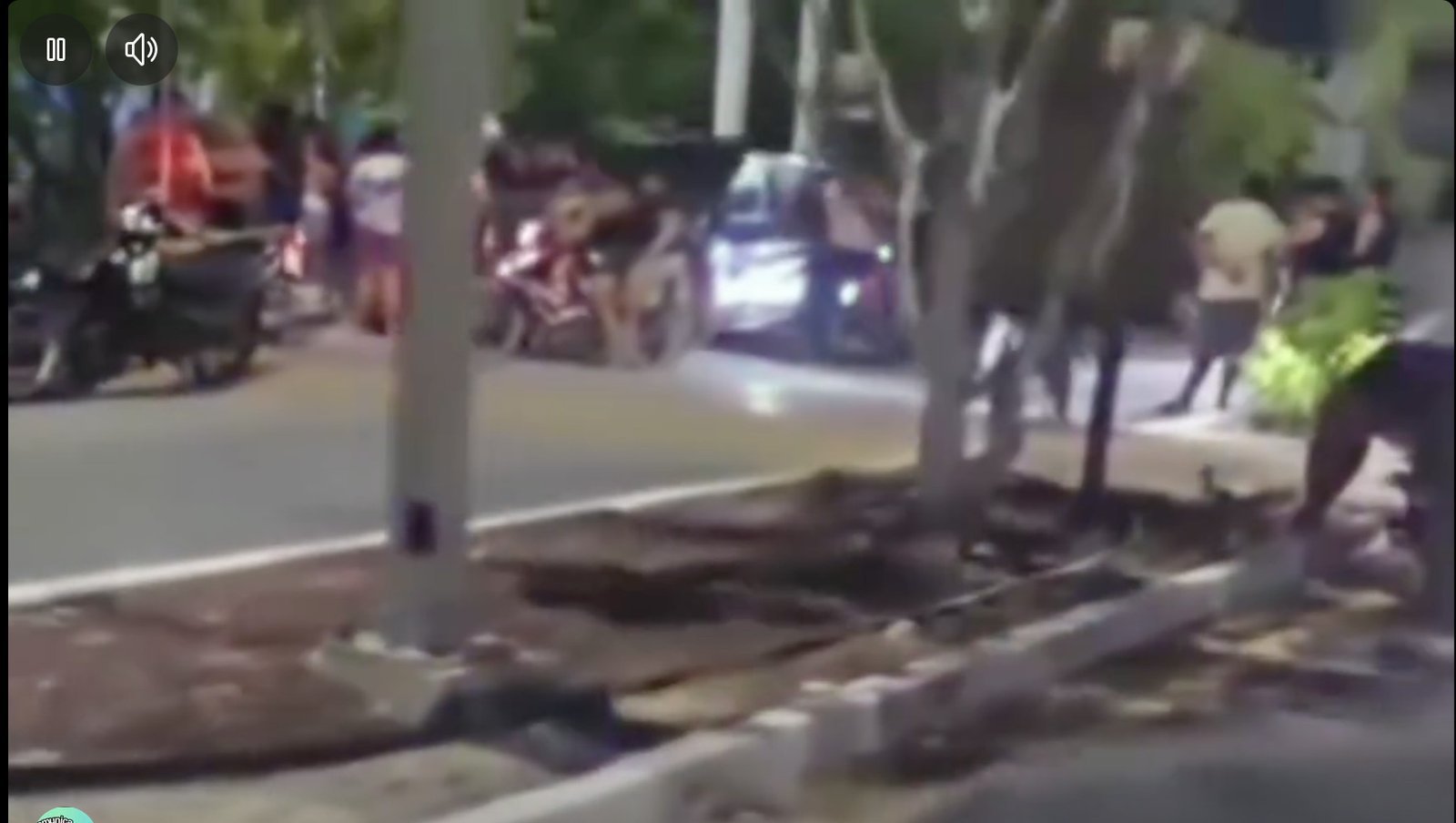 Embarcación ‘hechizo’ con 30 cubanos arriba a Celestún