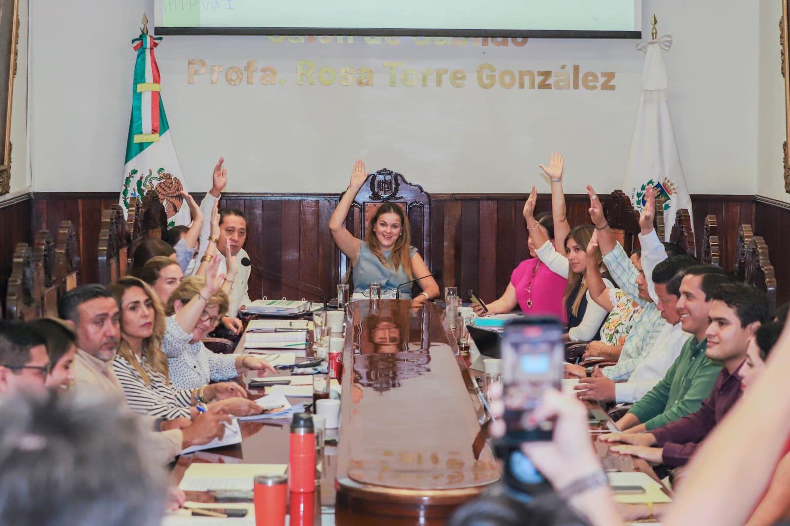 Cabildo impulsa más obras en beneficio de meridianos