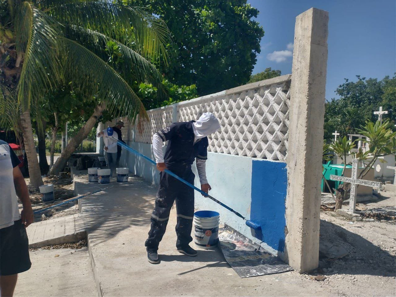 Progreso refuerza limpieza y mantenimiento en cementerios