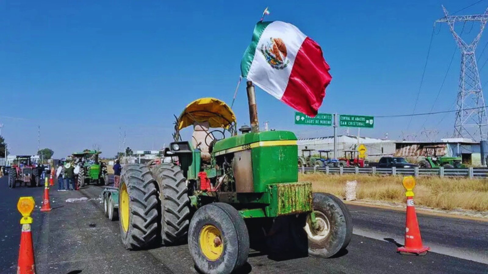 Transportistas y agricultores anuncian nuevos bloqueos en carreteras y cruces fronterizos tras fallo en negociaciones