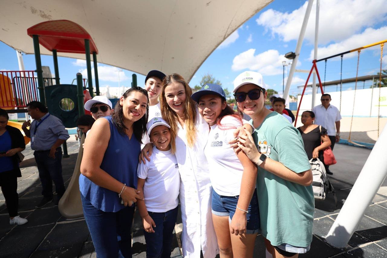 Continua Cecilia Patrón intervención en colonias, limpieza y orden de la ciudad.