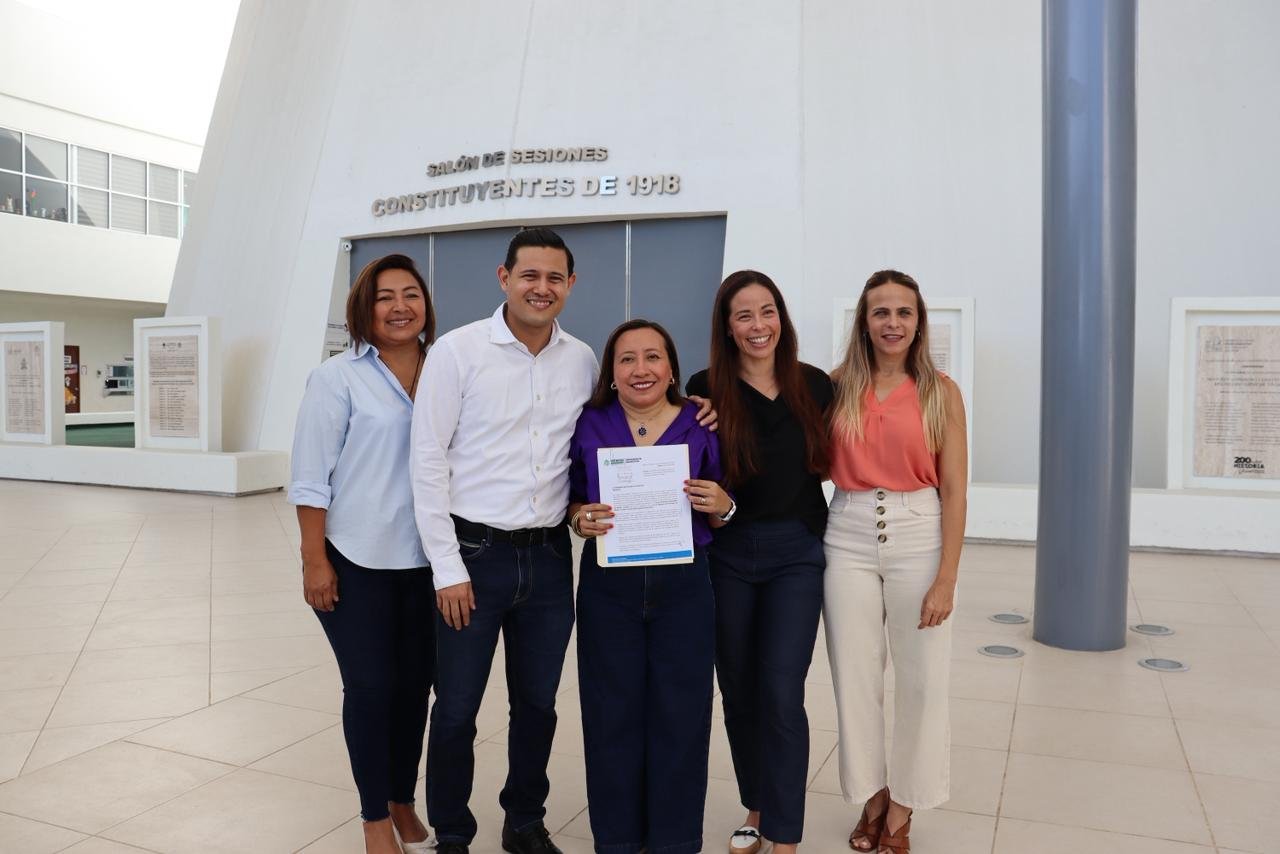Ayuntamiento de Mérida presenta ley de Ingresos ante el Congreso del Estado