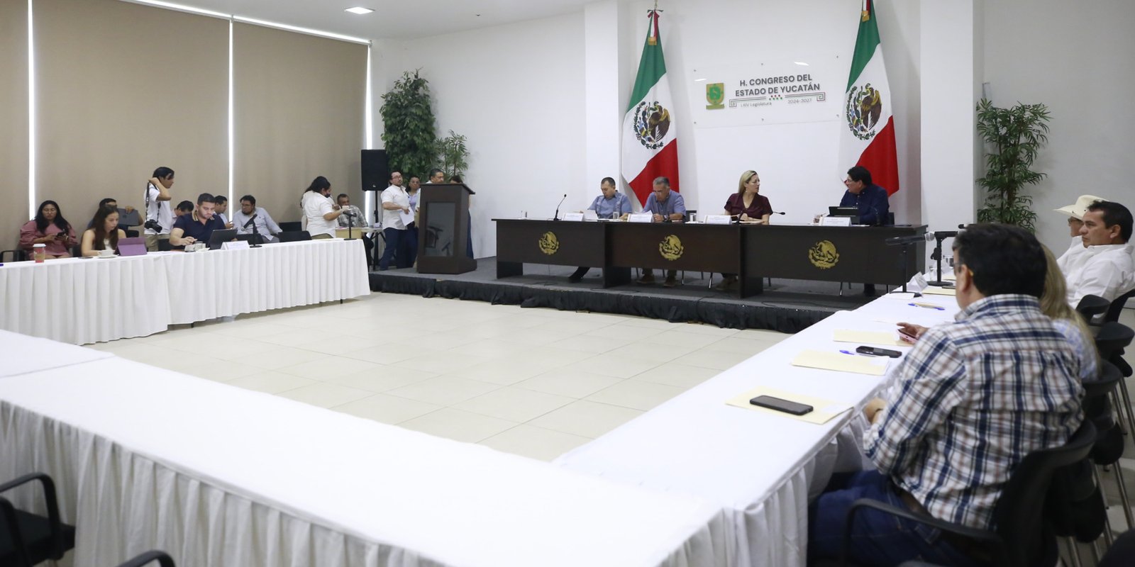 Legisladores niegan a 54 municipios nuevos derechos y aprovechamientos 