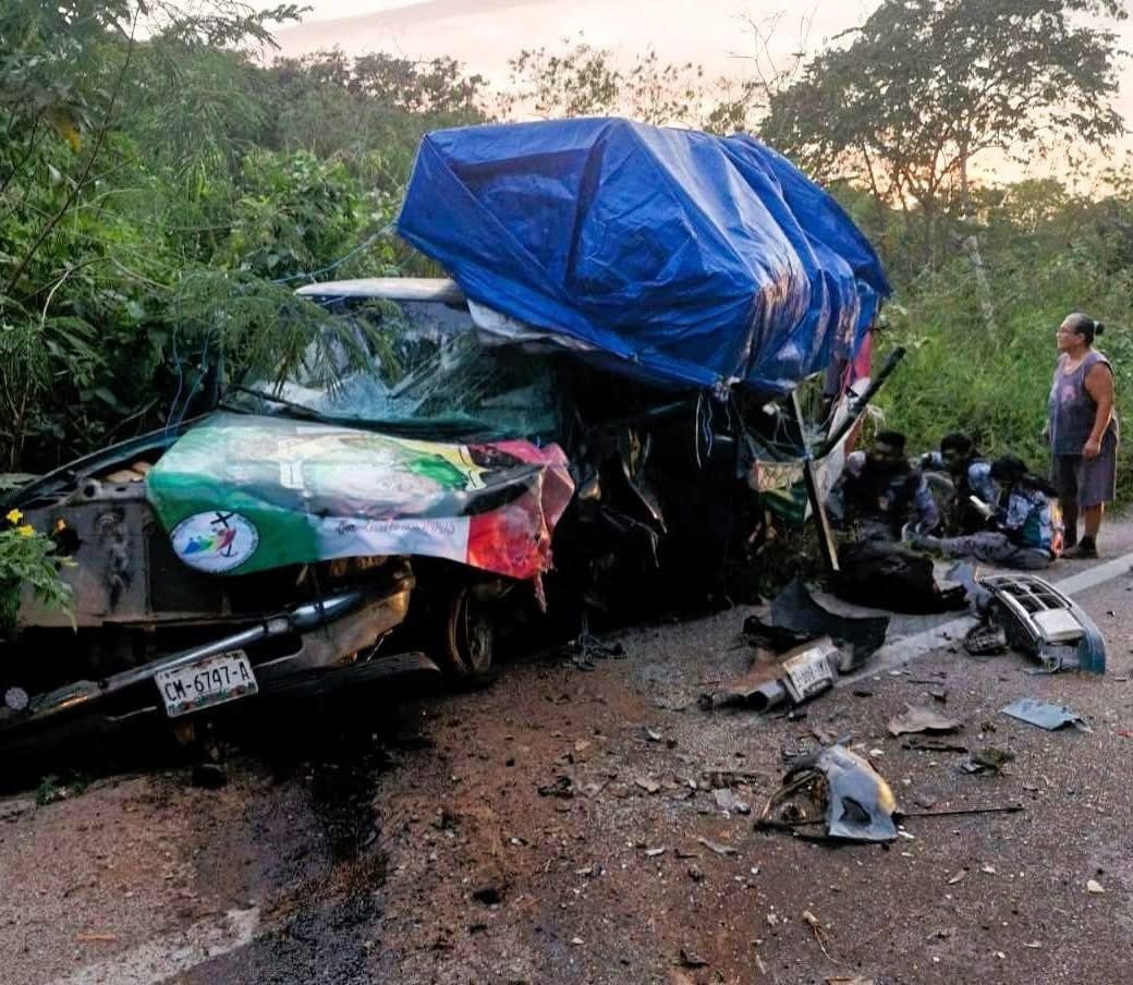 Graves, cuatro de los 15 antorchistas accidentados en la Muna–Maxcanú