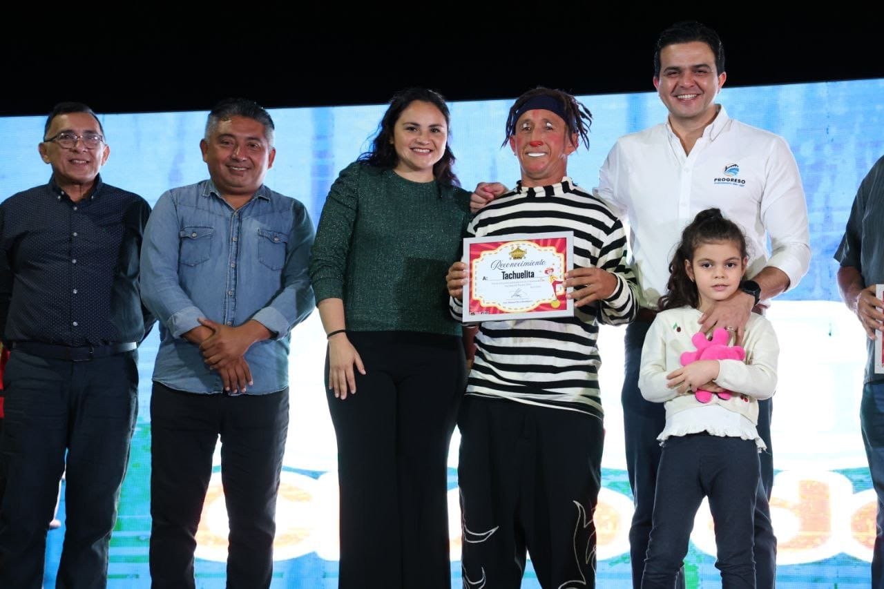 Erik Rihani y familias progreseñas celebran el Día Nacional del Payaso
