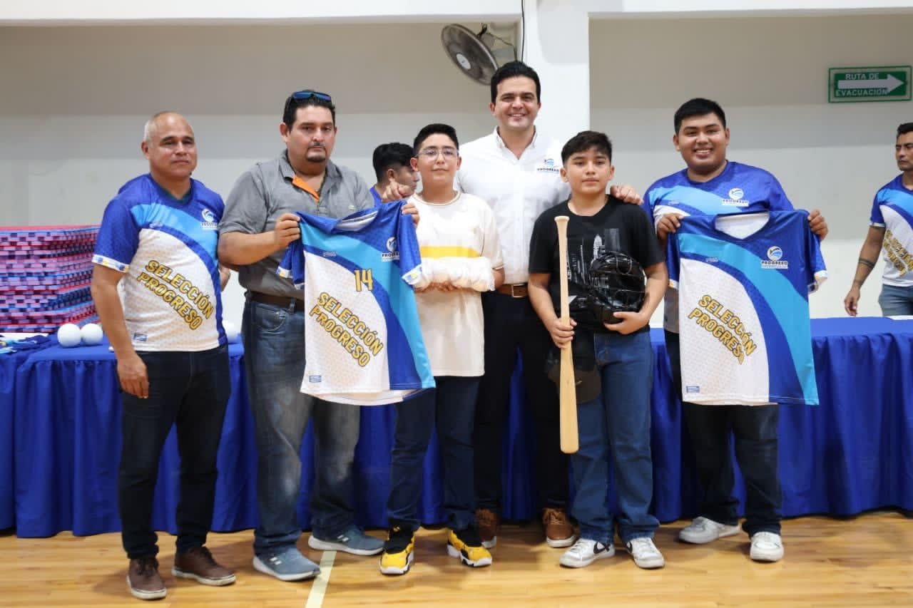 Erik Rihani se reúne con jóvenes deportistas rumbo a CONADE 2026