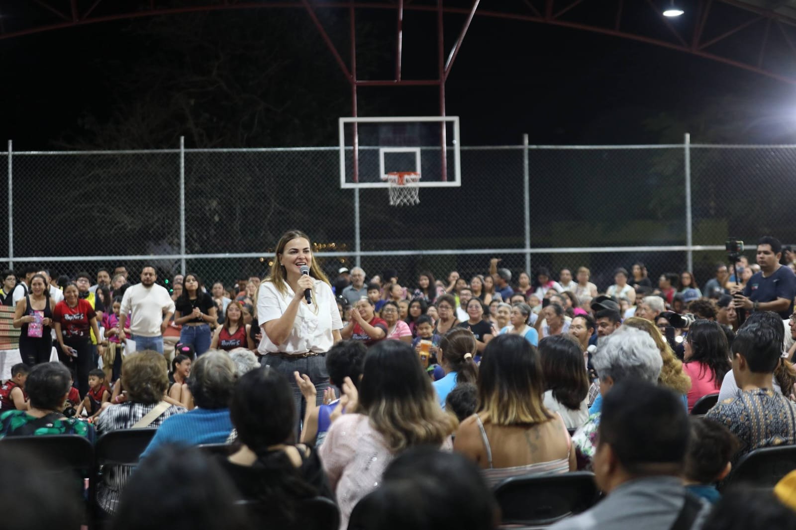 Inaugura Cecilia Patrón más parques y espacios para la comunidad meridana