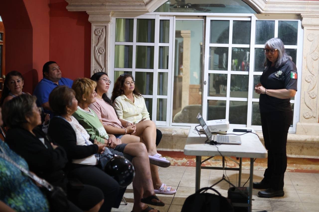 Progreso fortalece seguridad con Policía Vecinal