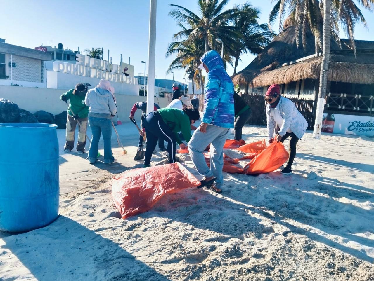 Progreso continúa trabajando por playas limpias y seguras
