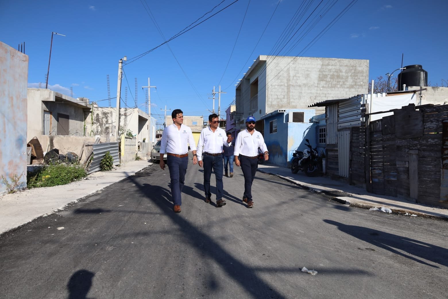 Erik Rihani escucha a vecinos y repavimenta la calle 39 en Progreso