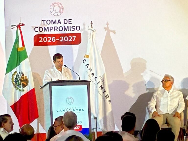 Esteban RocheWhatsApp Image 2026-03-23 at 6.46.59 PM-2